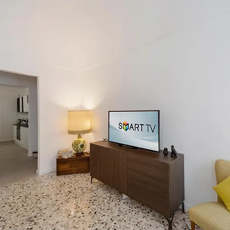 Corradi Lovely & Central Flat * Σαν Ρέμο