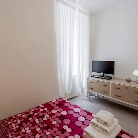 Corradi Lovely & Central Flat * Σαν Ρέμο