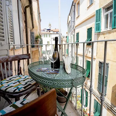 Corradi Lovely & Central Flat Σαν Ρέμο